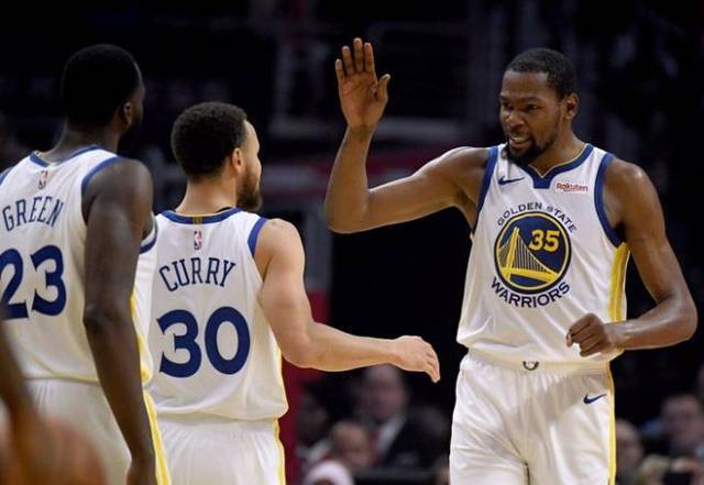 镜像姿态 镜像姿态